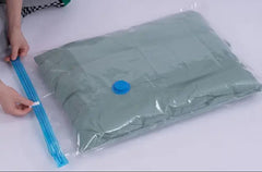 Vacuum Storage Bags  5 Bag And 1 Suction Pump
